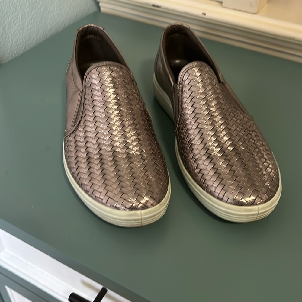 Ecco soft 7 slip ons. Bronze/rose gold in color, size 8.